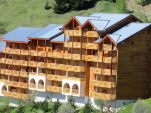 Appartement cosy 2 pièces cabine, 4 pers, à 400m des pistes, parking inclus - FR-1-297-58