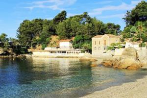 Charming T2 Equipped 1min Walk To Beaches