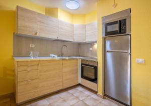 Castle Harbour Feel like home Flat Los Cristianos by LoveTenerife