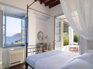 Two-Bedroom Apartment with Sea View