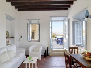 Two-Bedroom Apartment with Sea View