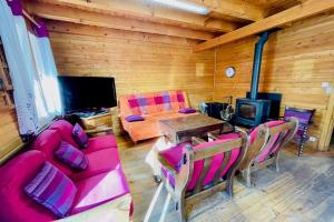 Chalets Beautiful chalet near the center of Briancon : photos des chambres