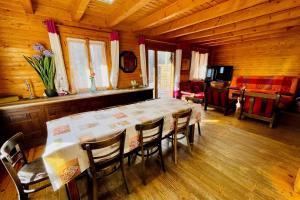 Chalets Beautiful chalet near the center of Briancon : photos des chambres