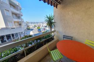 Appartements Charming apartment with balcony downtown : photos des chambres