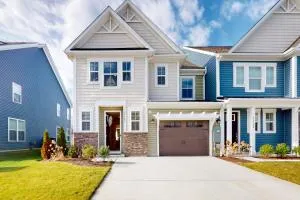 Bishop's Landing -- 31186 VICTOR RD - ميلسبورو