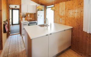 Awesome Home In Samsø With Kitchen