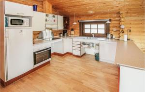 3 Bedroom Stunning Home In Samsø