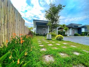 Blue Moon Boutique Resort