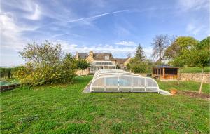 Maisons de vacances Stunning Home In Castelnau-d-mandailles With Wifi : photos des chambres