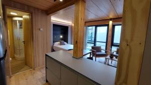 Monoambiente cálido y cómodo, ubicado en el centro de SMA. 11V5