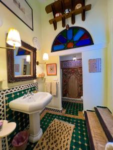 19 Rue Sidi Bouknadel, Kasbah, Tangier, Morocco.