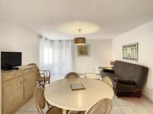 Appart F2 à Lamalou, terrasse, wifi, animaux acceptés, proche centre & thermes - FR-1-451-24