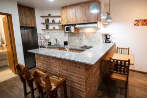 Casa Lucas - loft espaçoso com jardim e churrasqueira