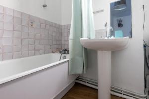 Maisons de vacances Maison pour 6 - Noirmoutier - Terrasse : photos des chambres