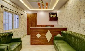 Treebo Three Street Inn