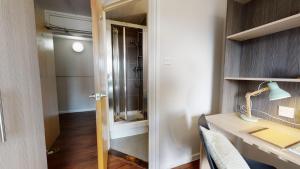 For Students Only - iQ Lambert House Manchester