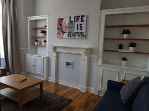 London. Gorgeous 2 bed flat near Olympic Park.