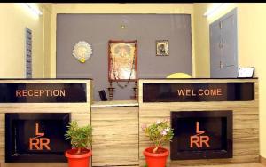 LRR TOWERS(LODGE)