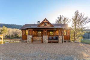 Little Big Bear at Eagles Nest