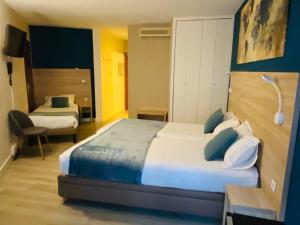 Hotels Le Floreal : photos des chambres