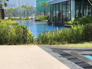 COMFY 3 BEDROOM APARTMENT WITH FREE WIFI (11 PAX) MIDHILLS GENTING HIGHLAND
