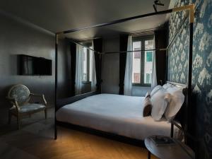 Suite with River View room in Madama Garden Retreat