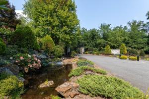 Cranberry View Lodge