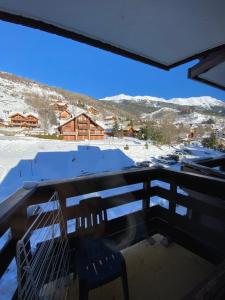 Appartement avec balcon vue sur la montagne - Serre Chevalier Chantemerle