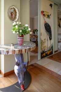 Villa Isidoro ampio parco ,piscina privata, arte e giochi , fitness