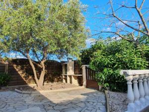 Maisons de vacances Pavillon 3 chambres dans residence avec piscine : photos des chambres