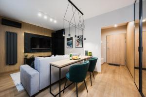 Tauron Arena Apartment with Garage - Kraków Lema