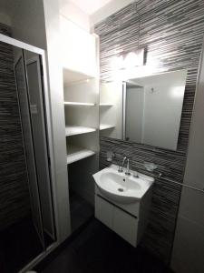 DEPARTAMENTO EN LA PERLA