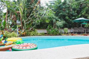 Treasure Island Beach Retreat Sleeps Up To 3