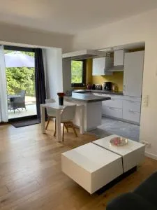 Appartement met groot terras - Mortsel