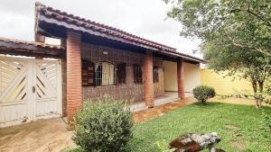 Piscina, Churrasqueira, Wi-Fi, SmartTv, 4dorm, Comércios na porta