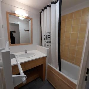 Appartements T2 confortable - Piscine chauffee - Super Besse : photos des chambres