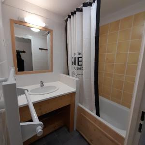 Appartements T2 confortable - Super Besse : photos des chambres