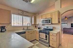 Albuquerque Home about 6 Mi to Old Town!