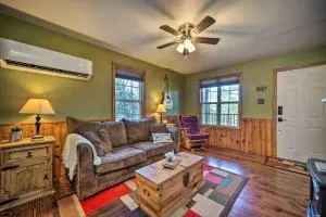 Serene Nashoba Cabin with Charcoal and Gas Grills - Fugate