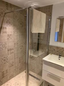 Chambre dhôtes dans les champs