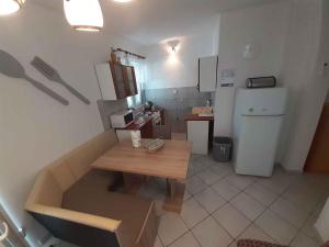 Apartment in Malinska - Insel Krk 43315 