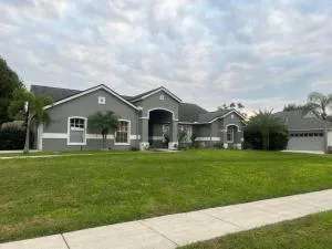 Dreamy Family Pool House - Howey Height