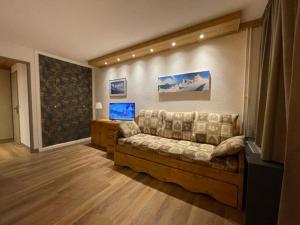 Appartement pour 4, en plein centre des Belleville, proche pistes et commodités - FR-1-574-50