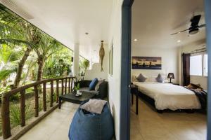 Ocean Vida Beach and Dive Resort