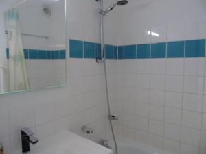 Appartements Appartement cosy 3 pieces, ideal 6 pers, proche telesieges et commerces, balcon sud vista station - FR-1-561-44 : photos des chambres