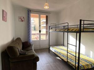 Appartement 3 pièces, 6 couchages, parking, proche plage et commerces, Fréjus - FR-1-226A-152