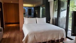 Phòng 4 Người Có Ban Công (Quadruple Room with Balcony)