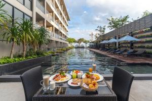 Mayaana Beach Resort Pattaya