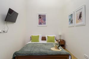 Superb apartments near Dlouha street
