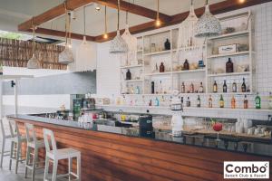 Combo Beach Hotel Samui